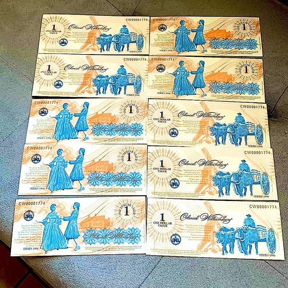 Williamsburg Colonial Currency Collection Other - VTG Colonial
Williamsburg Bundle of 10 
One Dollar Bills 1996 in Orig Pamphlet
